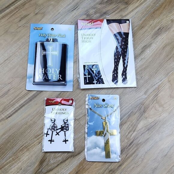 🩵NWT Unholy Nun Accessory Costume Set - Picture 8 of 13